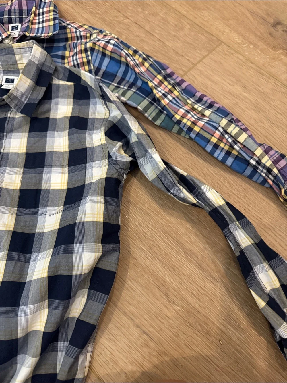 Janie and Jack Navy, Yellow & White Plaid Button-Down Shirt Lot of 2 size 6 & 7